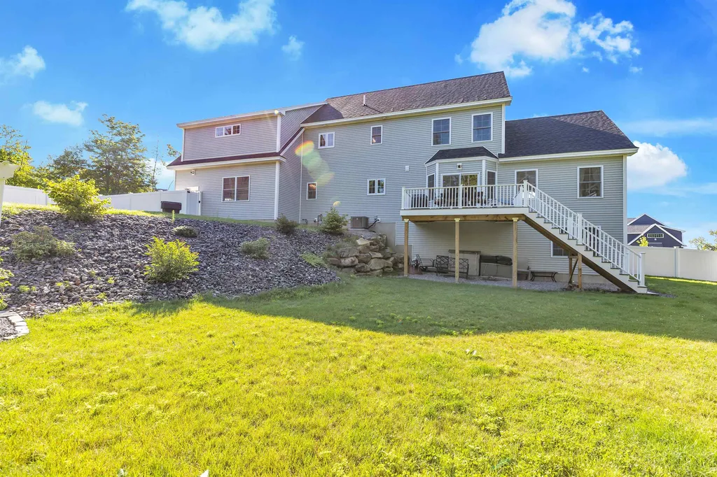 70 Cortland Avenue Weare NH 03281