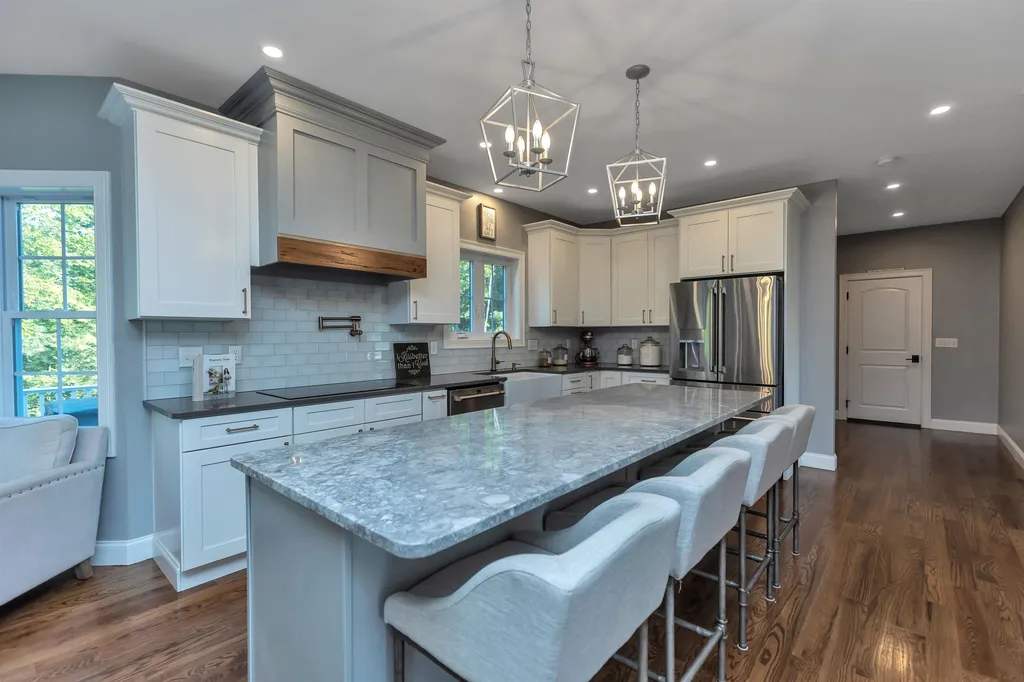 70 Cortland Avenue Weare NH 03281