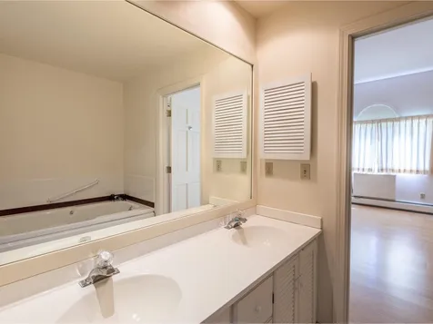 131 Covington Lane Shelburne VT 05482