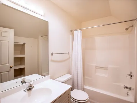 131 Covington Lane Shelburne VT 05482