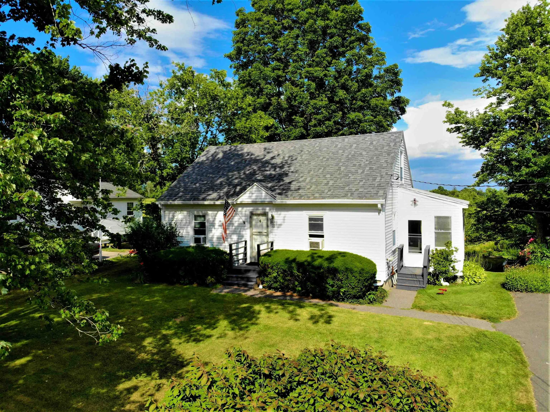 22 Constance Street Bedford NH 03110