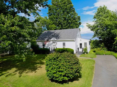 22 Constance Street Bedford NH 03110