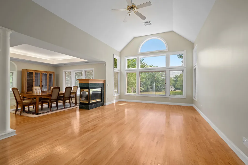 8 Eagle Point Meredith NH 03253