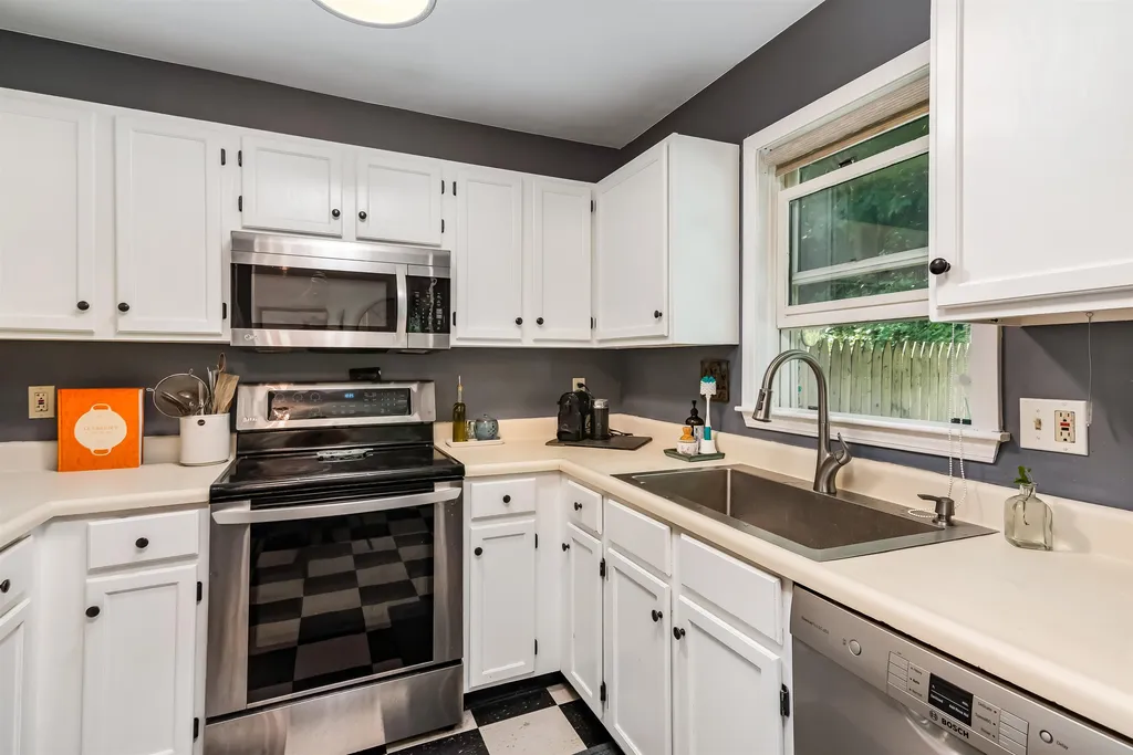 67 Farr Road Richmond VT 05477