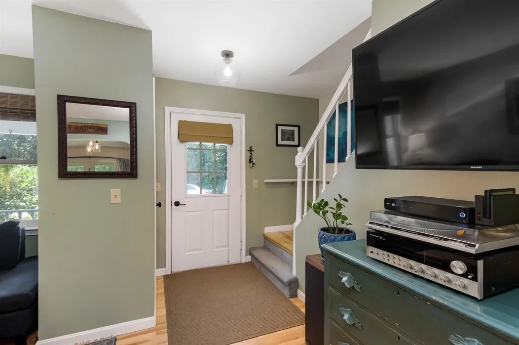 67 Farr Road Richmond VT 05477