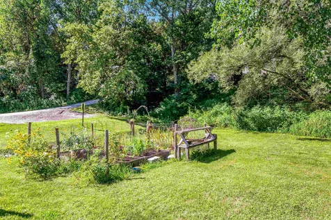 67 Farr Road Richmond VT 05477