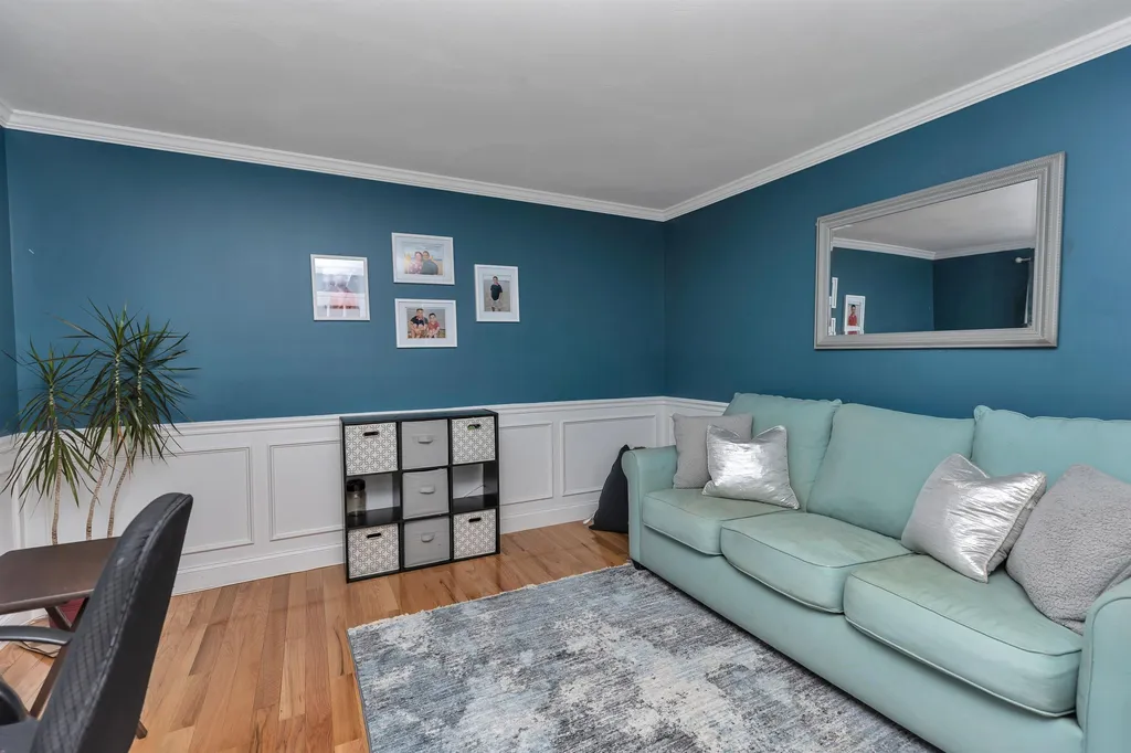 54 Saddle Hill Drive Auburn NH 03032