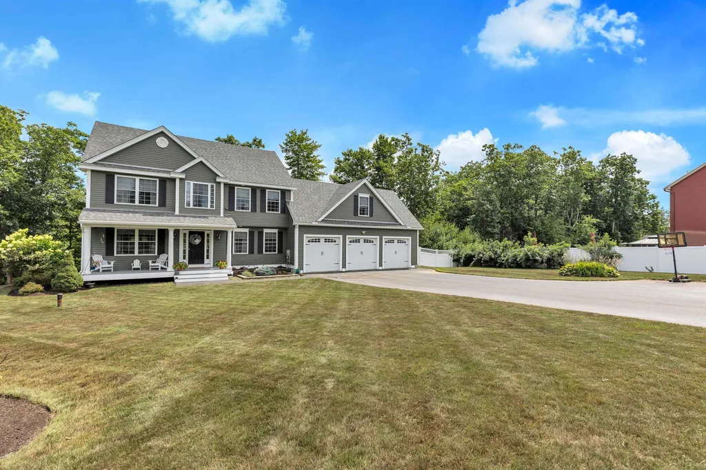 54 Saddle Hill Drive Auburn NH 03032