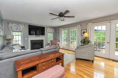 54 Saddle Hill Drive Auburn NH 03032