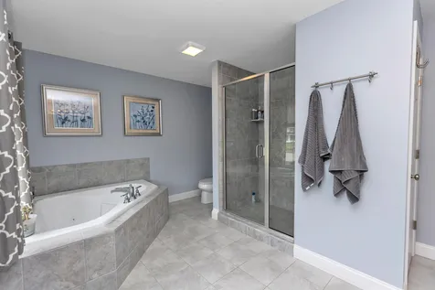54 Saddle Hill Drive Auburn NH 03032