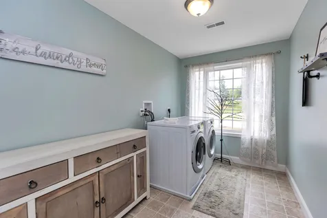 54 Saddle Hill Drive Auburn NH 03032