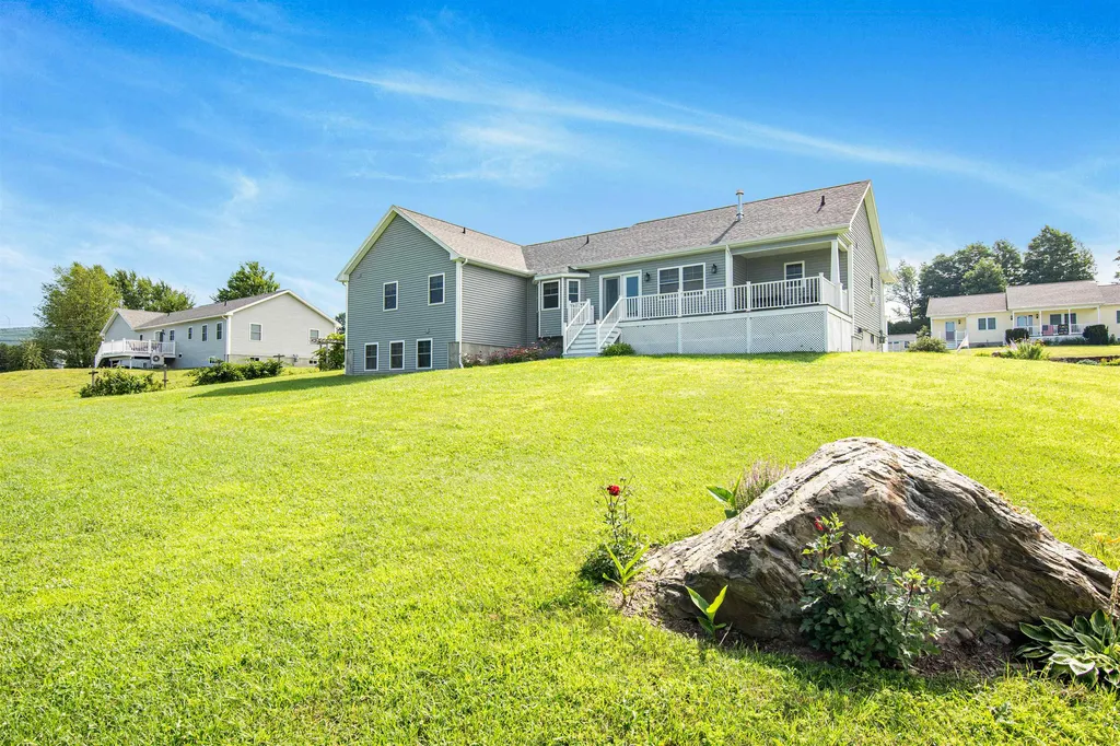508 Horseshoe Circle Milton VT 05468