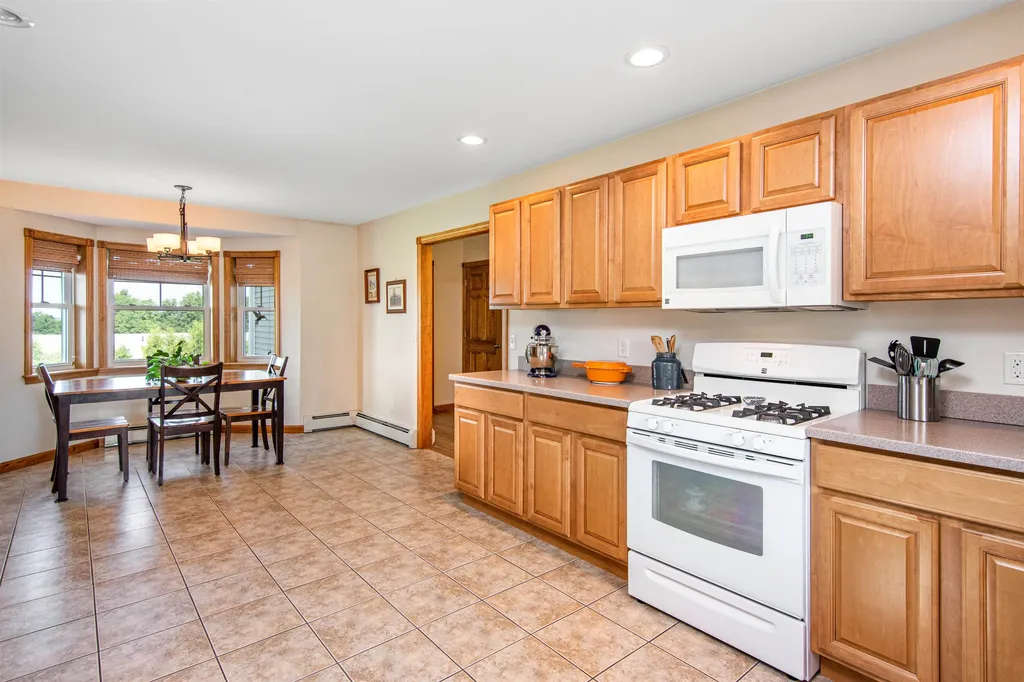 508 Horseshoe Circle Milton VT 05468