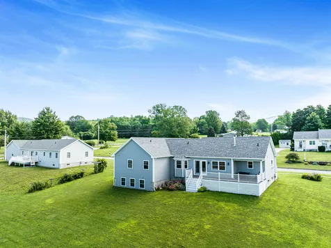 508 Horseshoe Circle Milton VT 05468