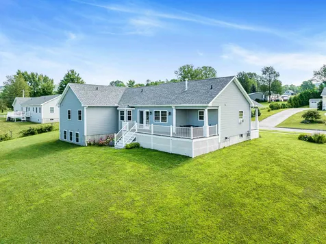 508 Horseshoe Circle Milton VT 05468