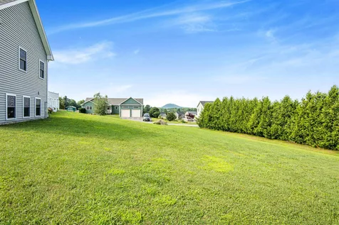 508 Horseshoe Circle Milton VT 05468