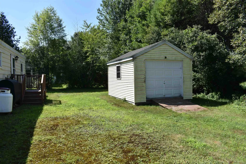26 Maple Drive Rindge NH 03461