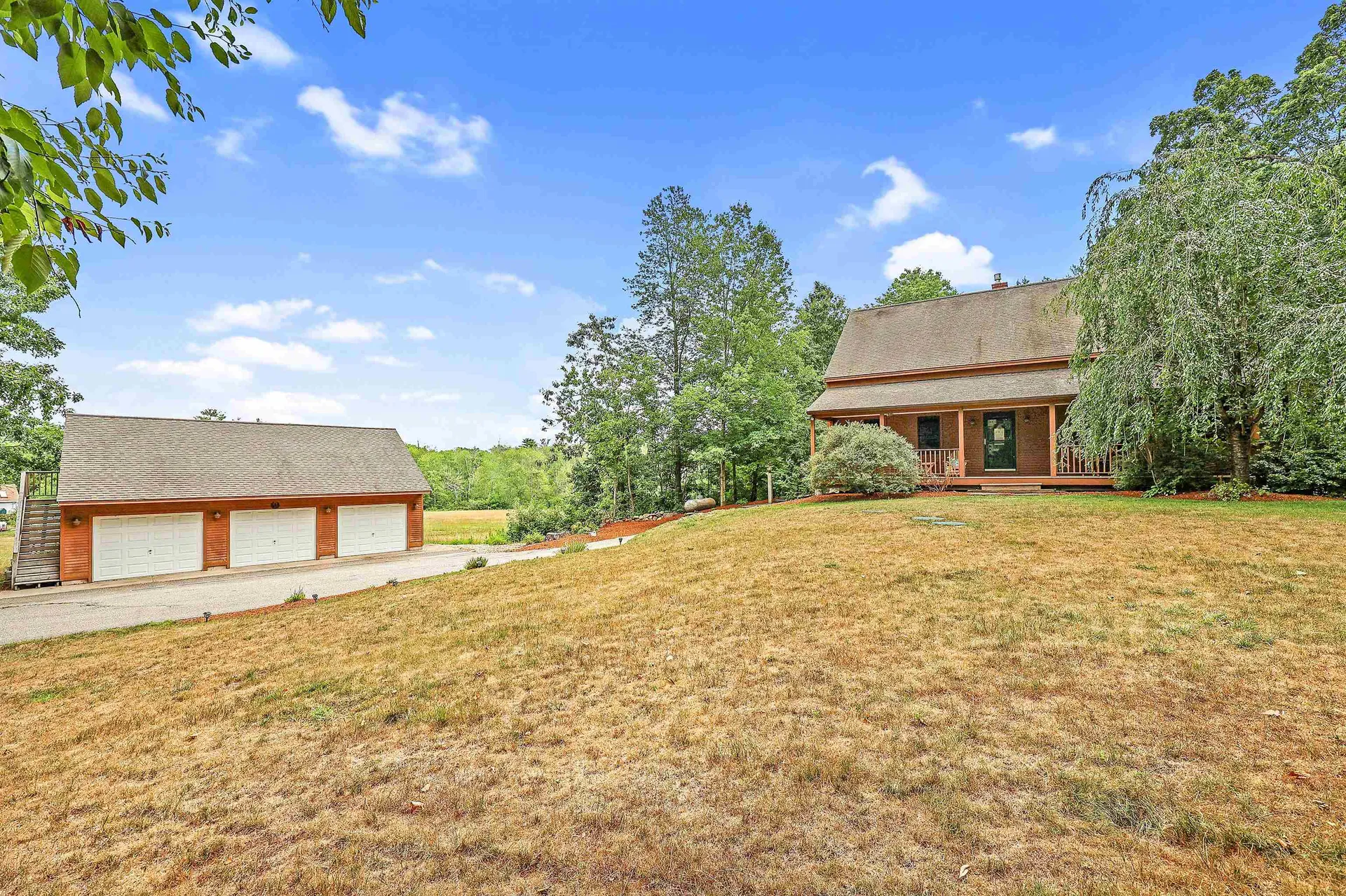 46 Chester Road Raymond NH 03077