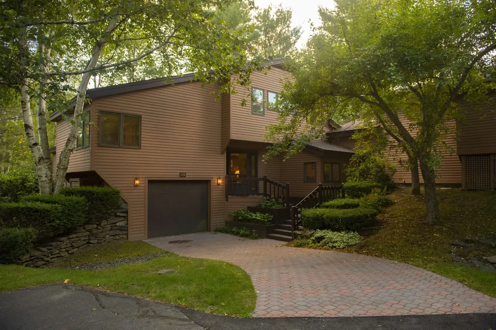 3755 Quechee Main Street Hartford VT 05059