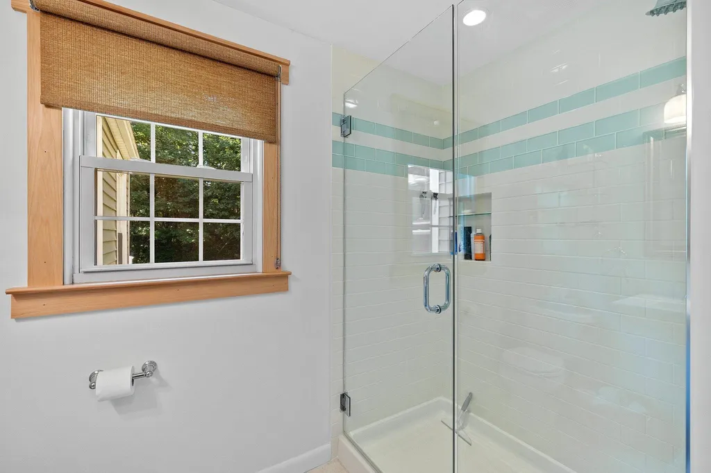 208 Brickett Hill Road Pembroke NH 03275