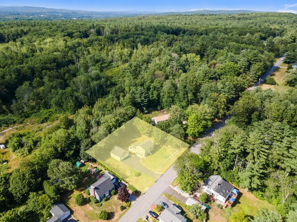 208 Brickett Hill Road Pembroke NH 03275