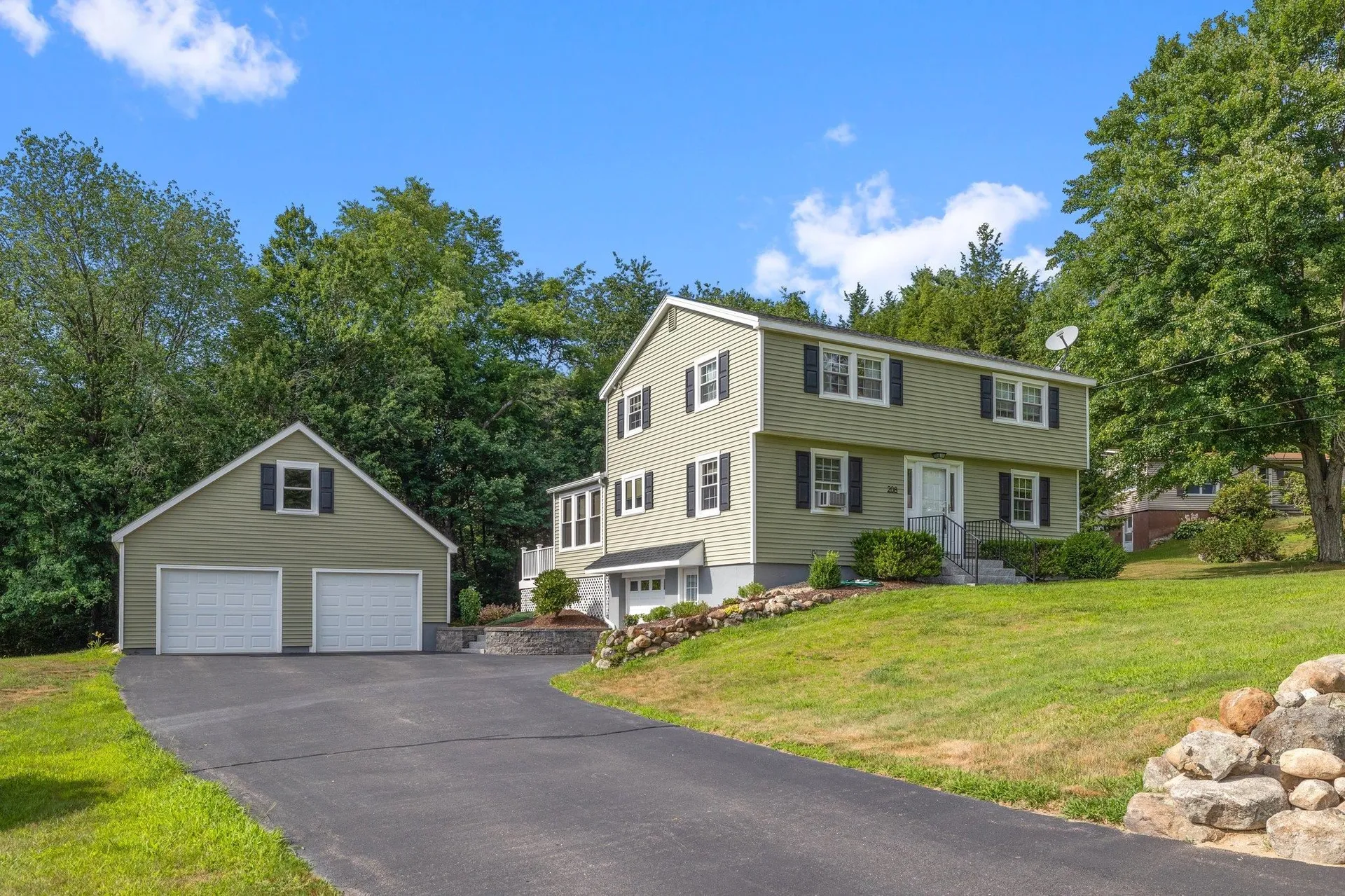 208 Brickett Hill Road Pembroke NH 03275