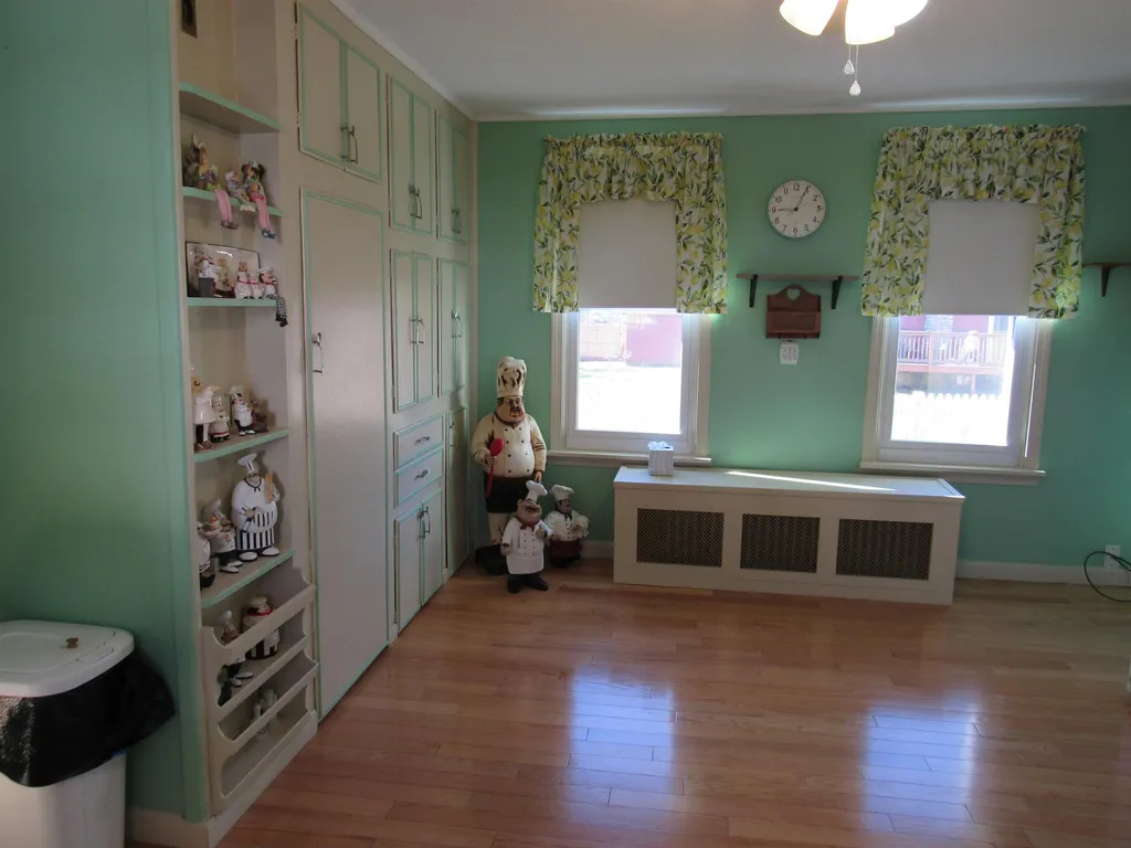 1774 Hutchins Street Berlin NH 03570