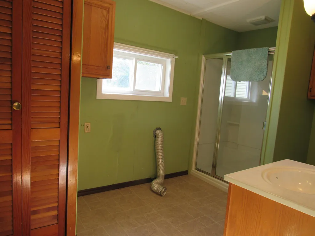 1774 Hutchins Street Berlin NH 03570