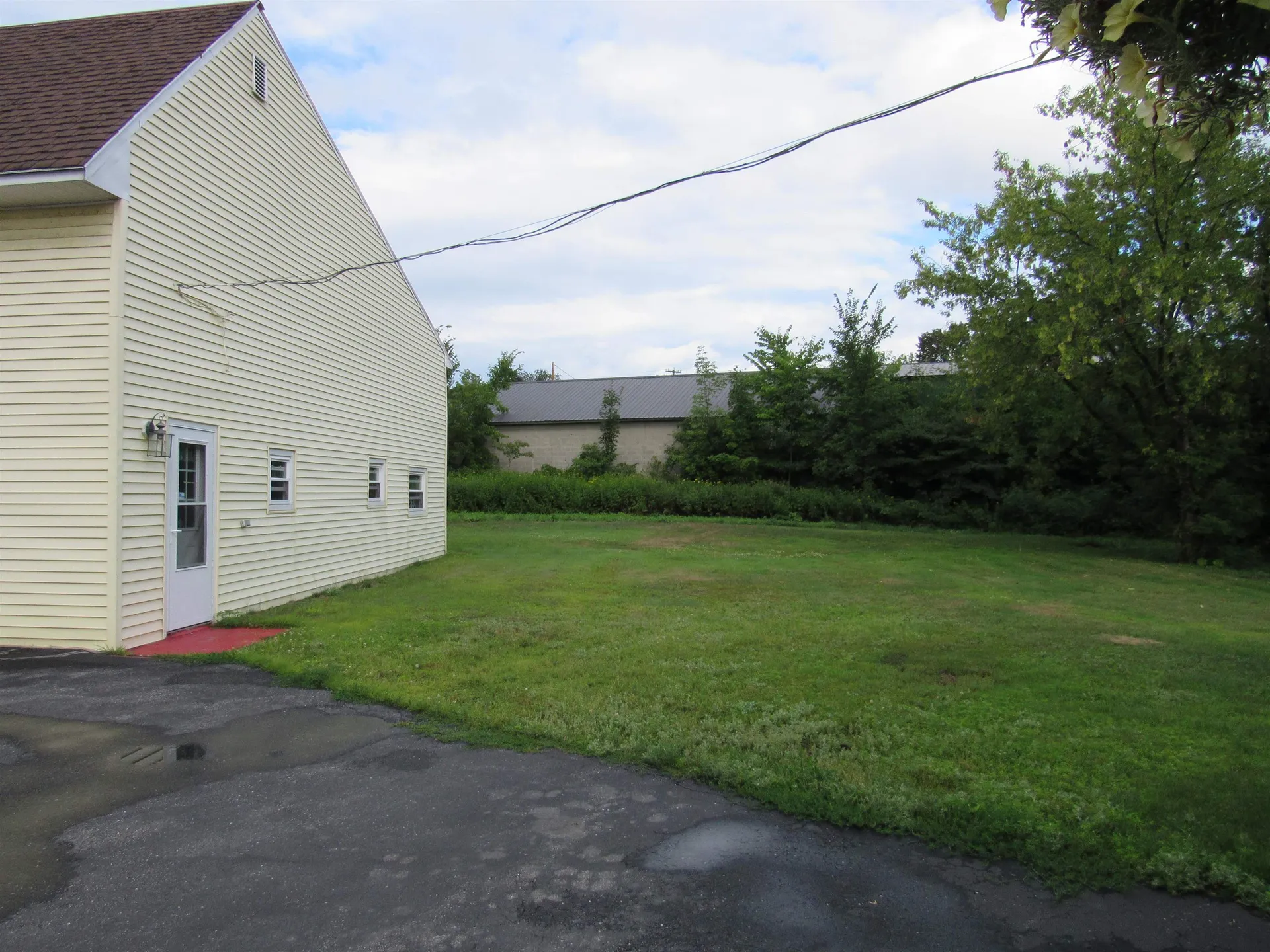 1774 Hutchins Street Berlin NH 03570