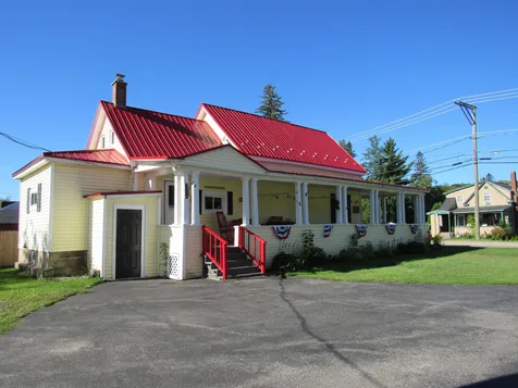 1774 Hutchins Street Berlin NH 03570