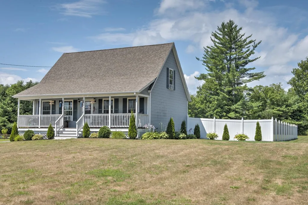 32 Flat Roof Mill Road Swanzey NH 03446