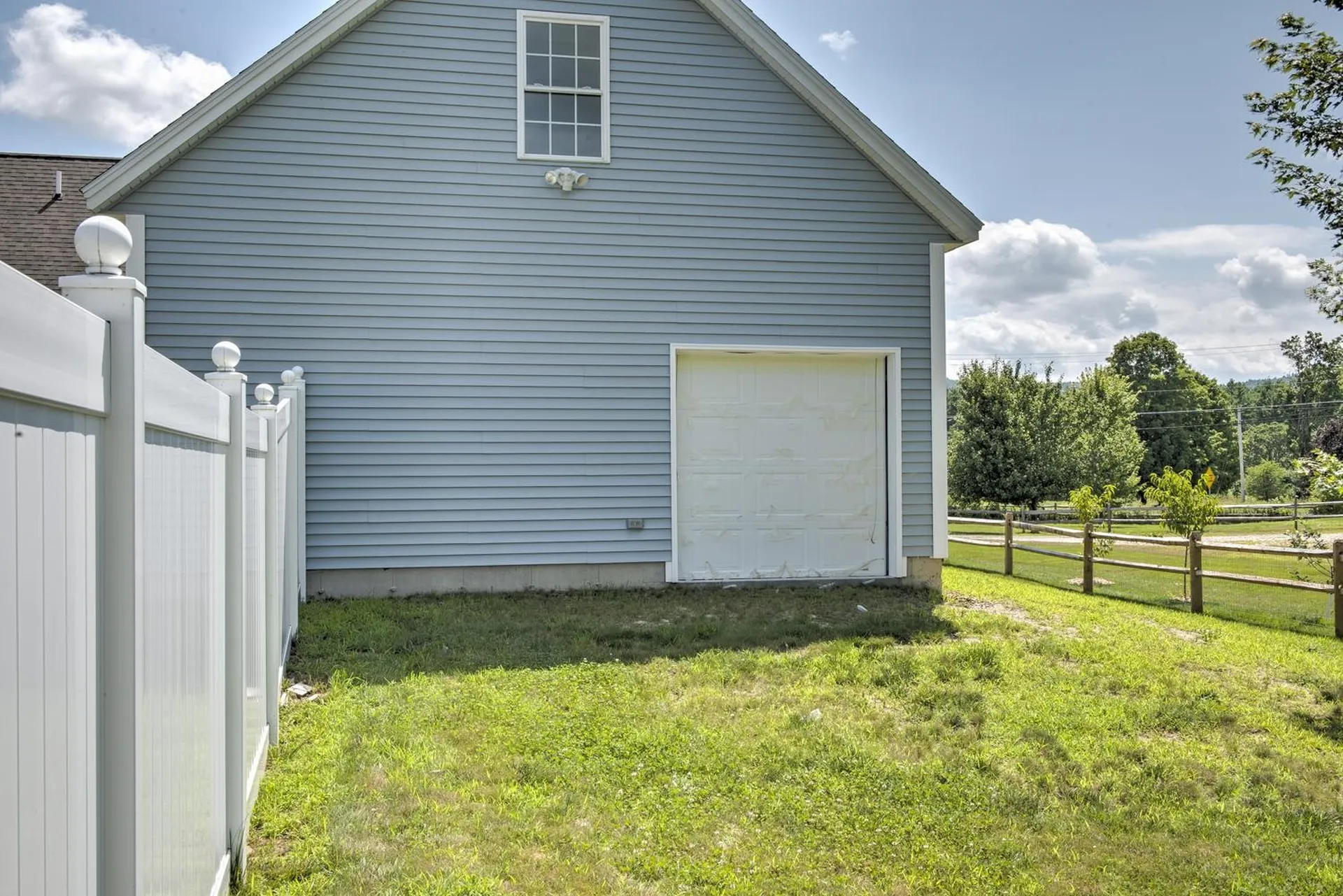 32 Flat Roof Mill Road Swanzey NH 03446