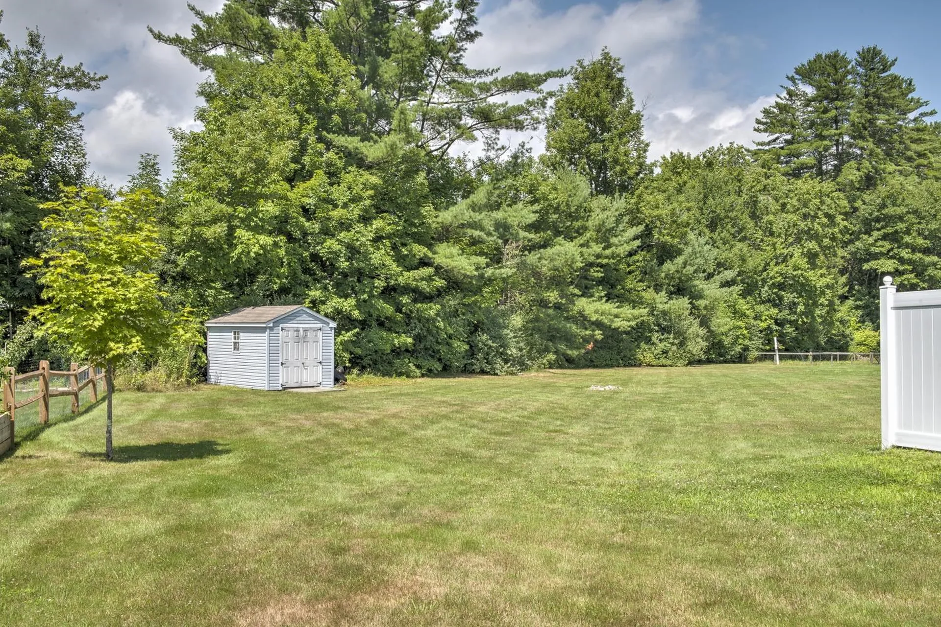 32 Flat Roof Mill Road Swanzey NH 03446