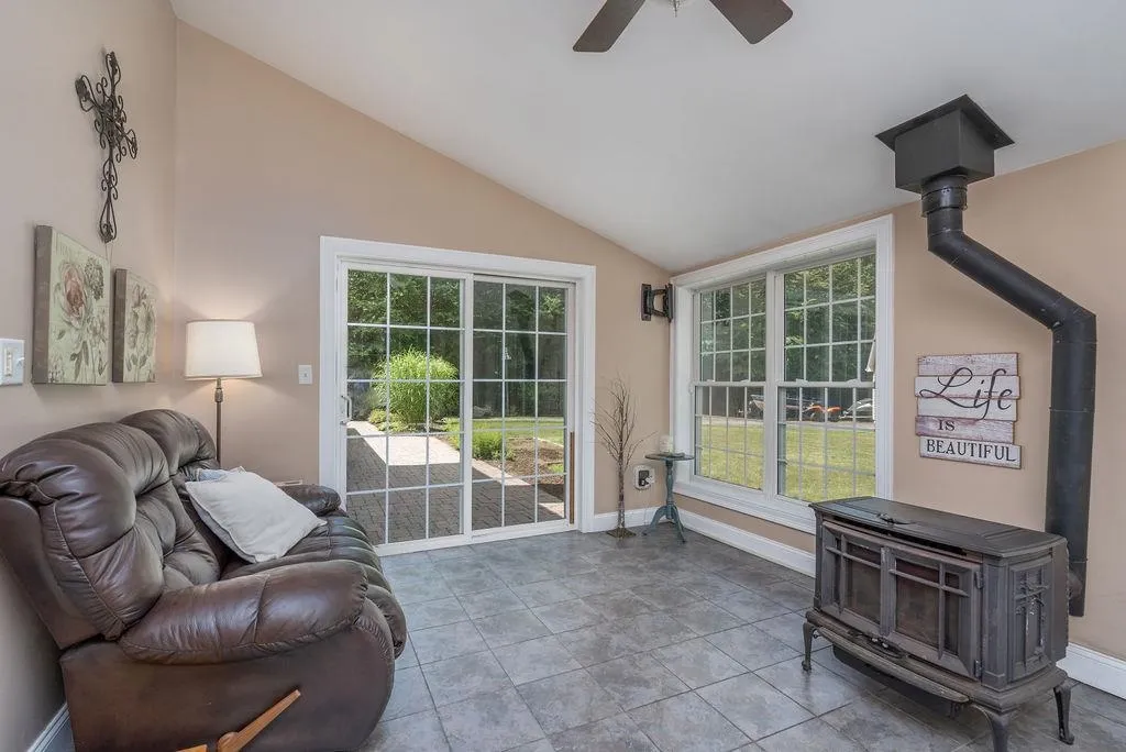 9 Carter Way Strafford NH 03884