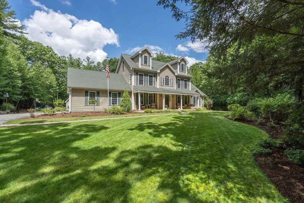 9 Carter Way Strafford NH 03884