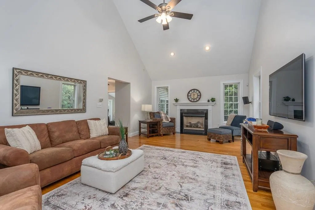 9 Carter Way Strafford NH 03884
