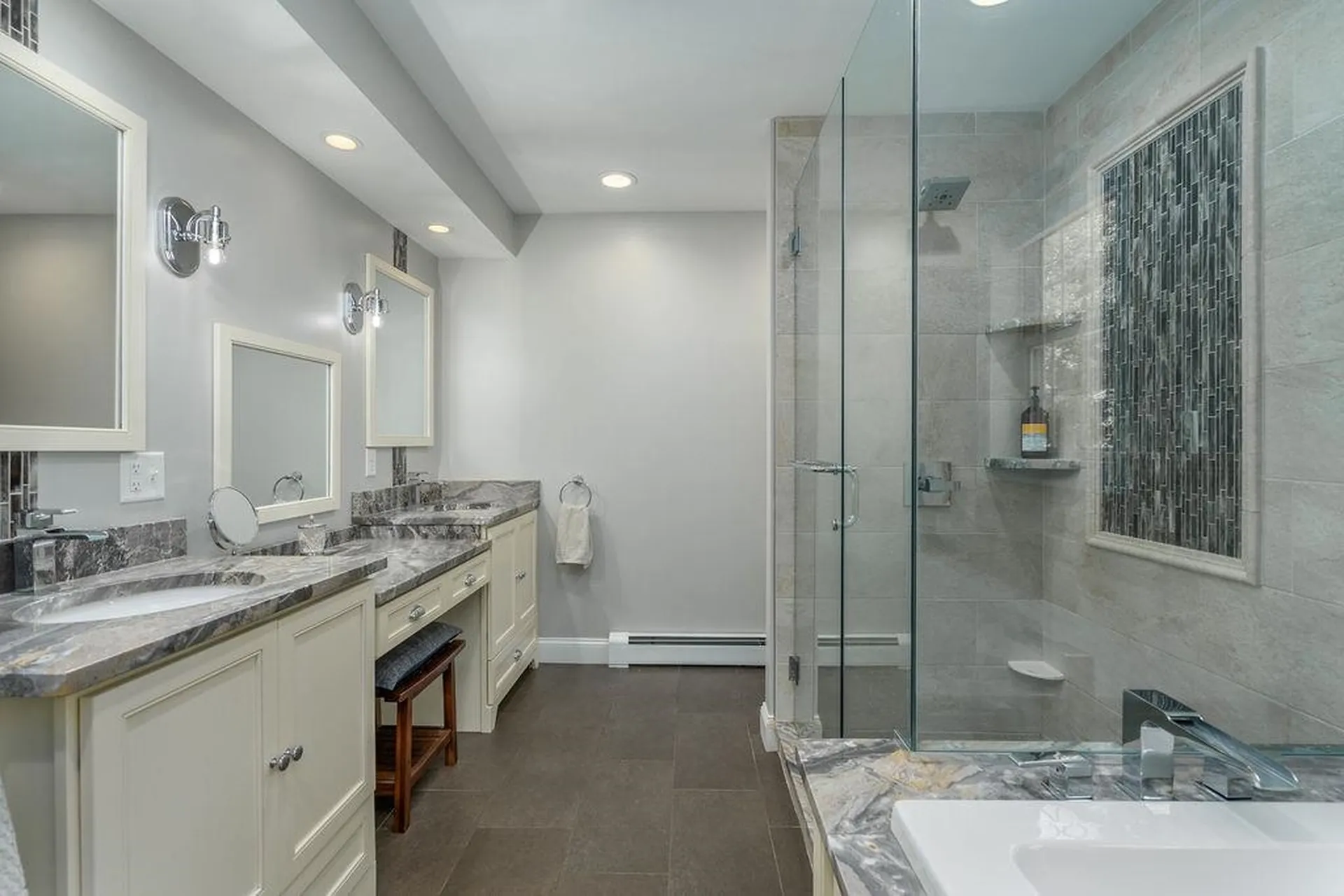 9 Carter Way Strafford NH 03884