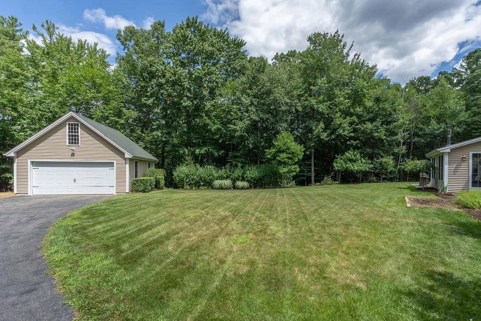 9 Carter Way Strafford NH 03884