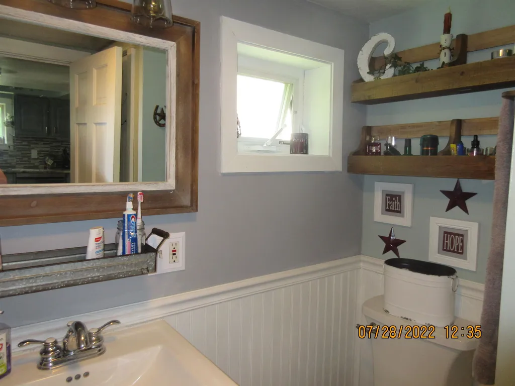 42 Spring Street Farmington NH 03835