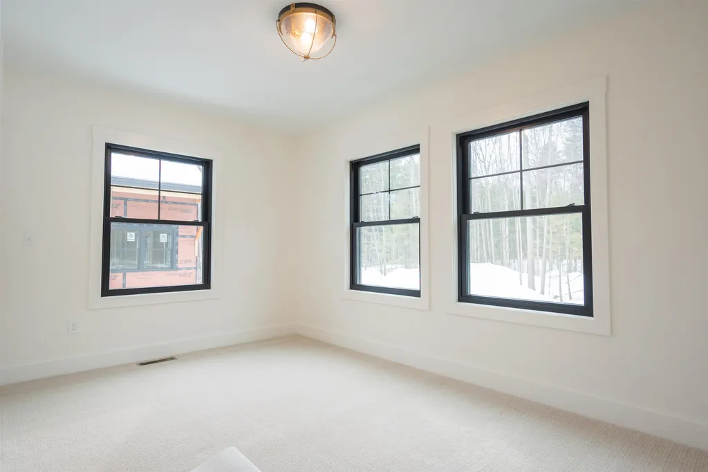 55d Whitaker Lane Conway NH 03860