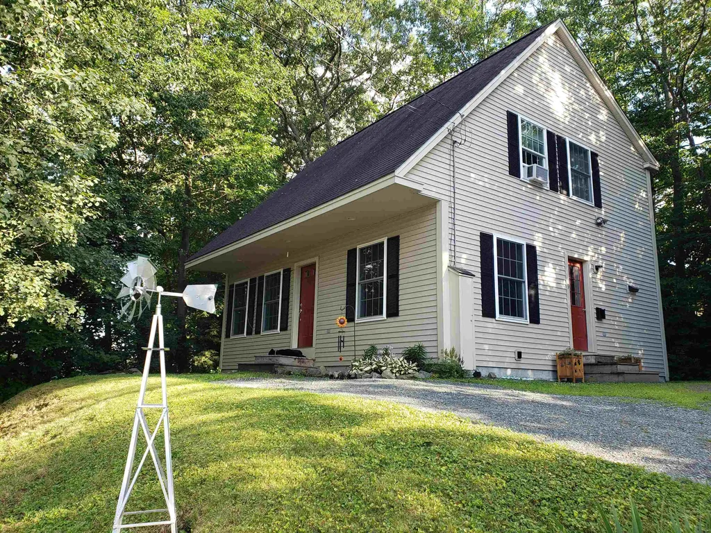 9 Fairview Avenue Lebanon NH 03766