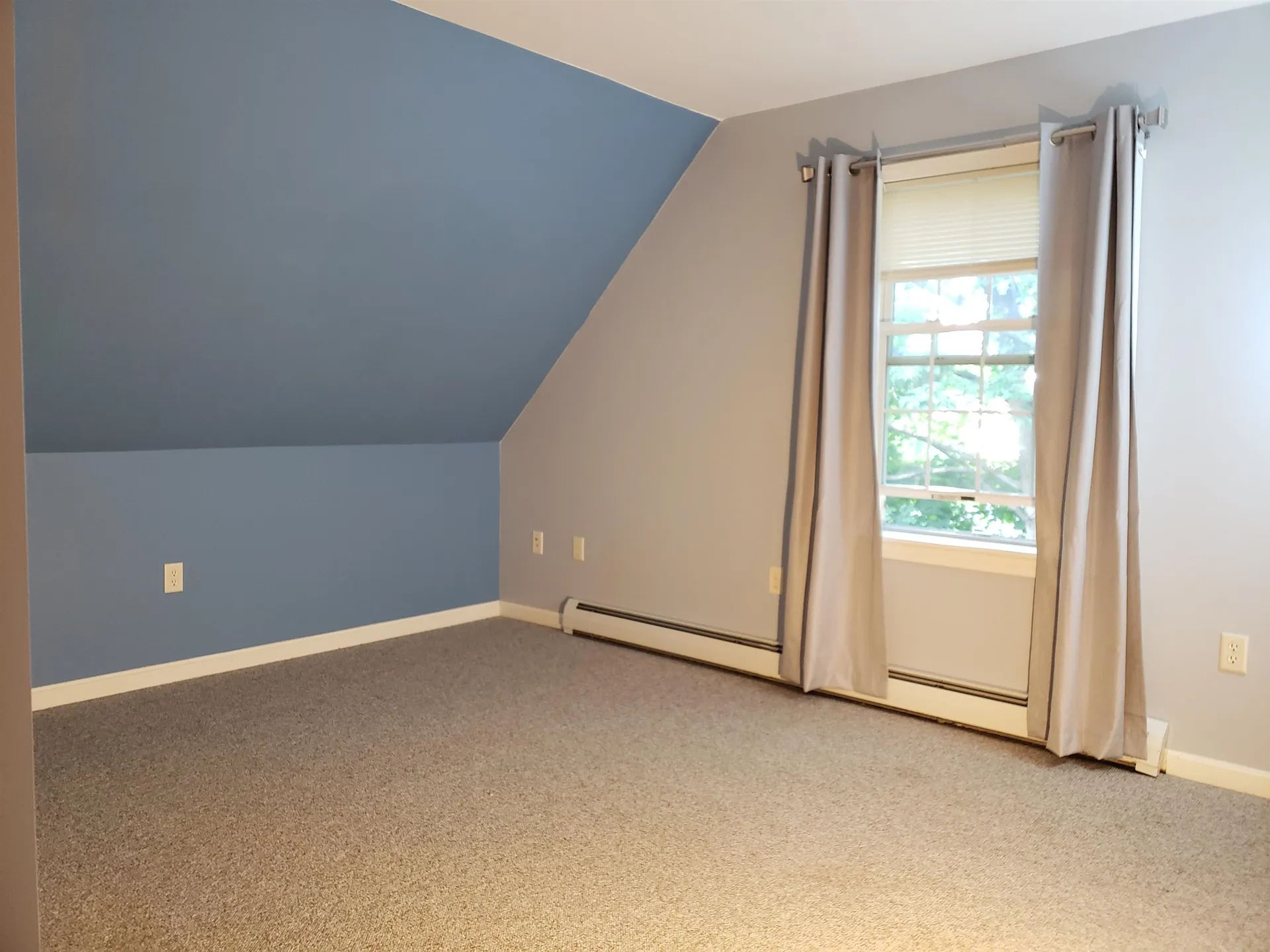 9 Fairview Avenue Lebanon NH 03766