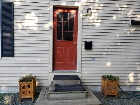 9 Fairview Avenue Lebanon NH 03766