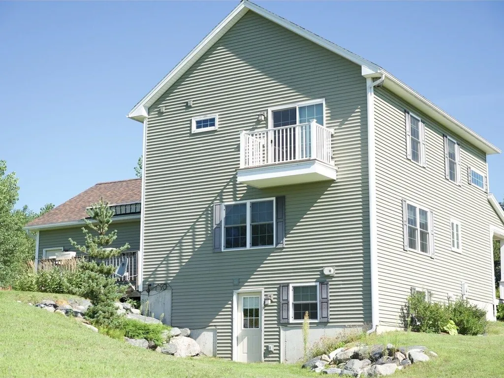 76 Bushey Road Fairfax VT 05454