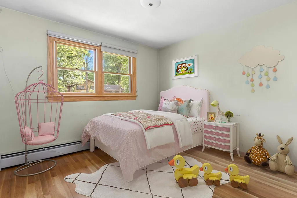 20 Lucille Avenue Salem NH 03079