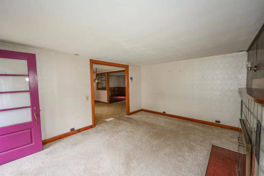 31 E Dunstable Road Nashua NH 03060
