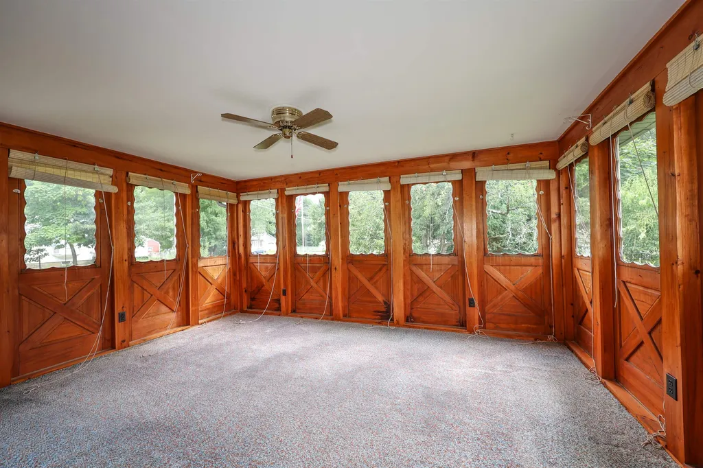 31 E Dunstable Road Nashua NH 03060