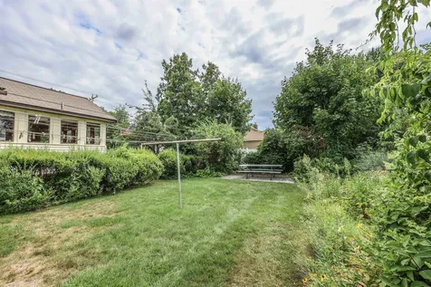 31 E Dunstable Road Nashua NH 03060