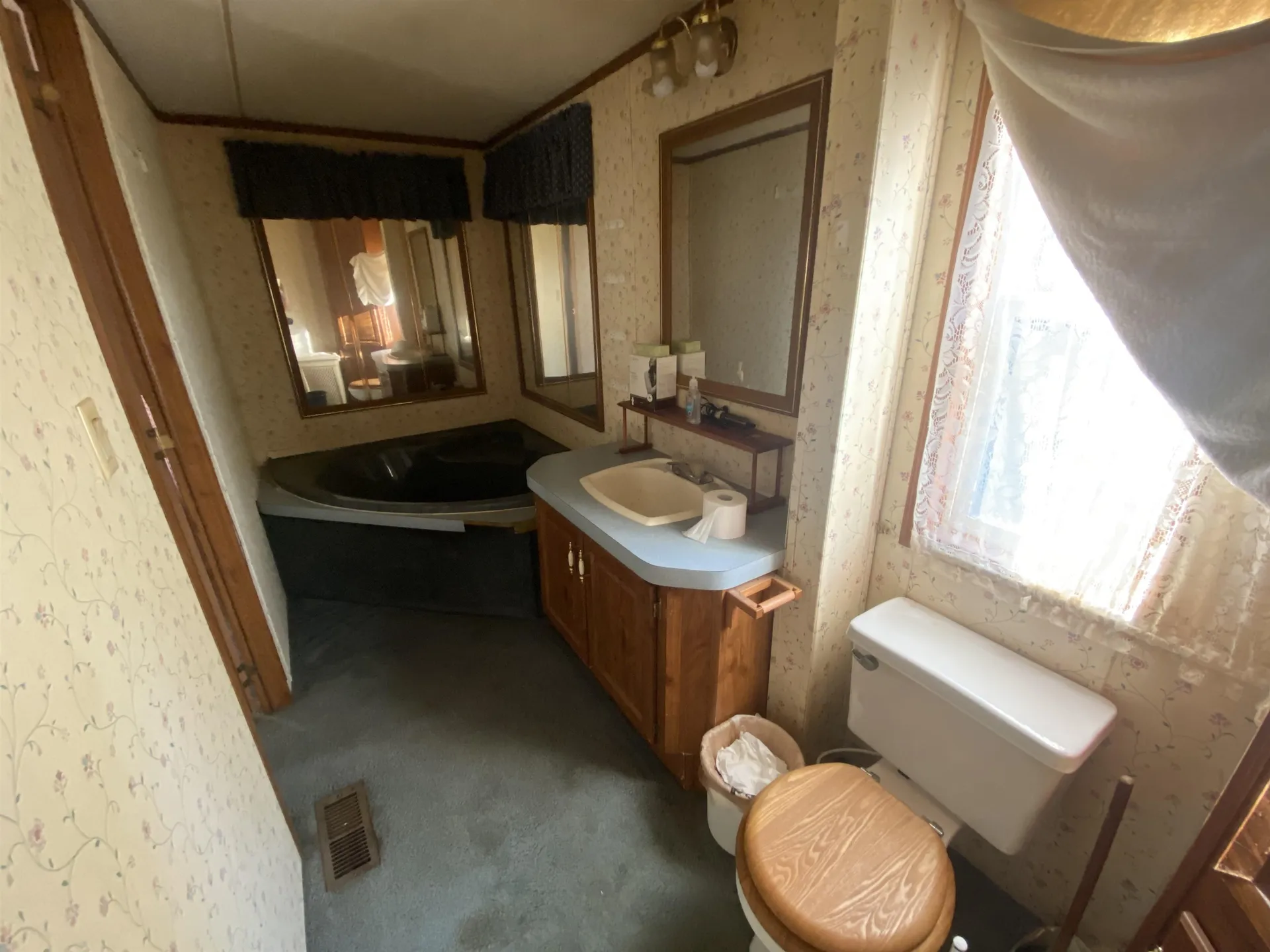 636 South Lunenburg Road Lunenburg VT 05906