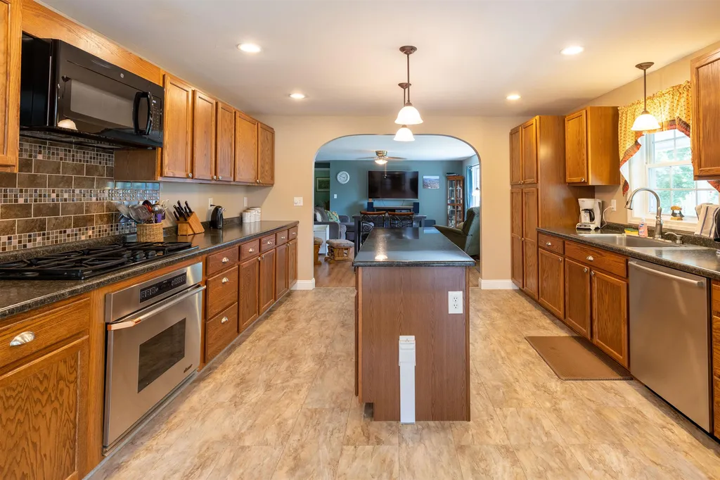 170 Elm Street Farmington NH 03835